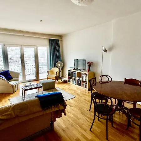 Breathtaking View Apartmant Opposite The Castle 아파트