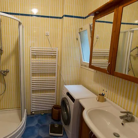 아파트 Breathtaking View Apartmant Opposite The Castle