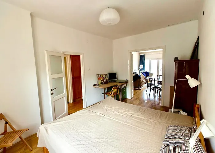 아파트 Breathtaking View Apartmant Opposite The Castle *