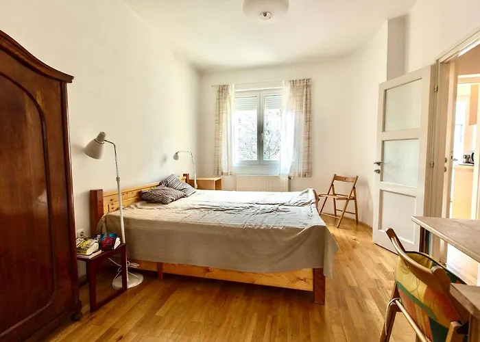 아파트 Breathtaking View Apartmant Opposite The Castle